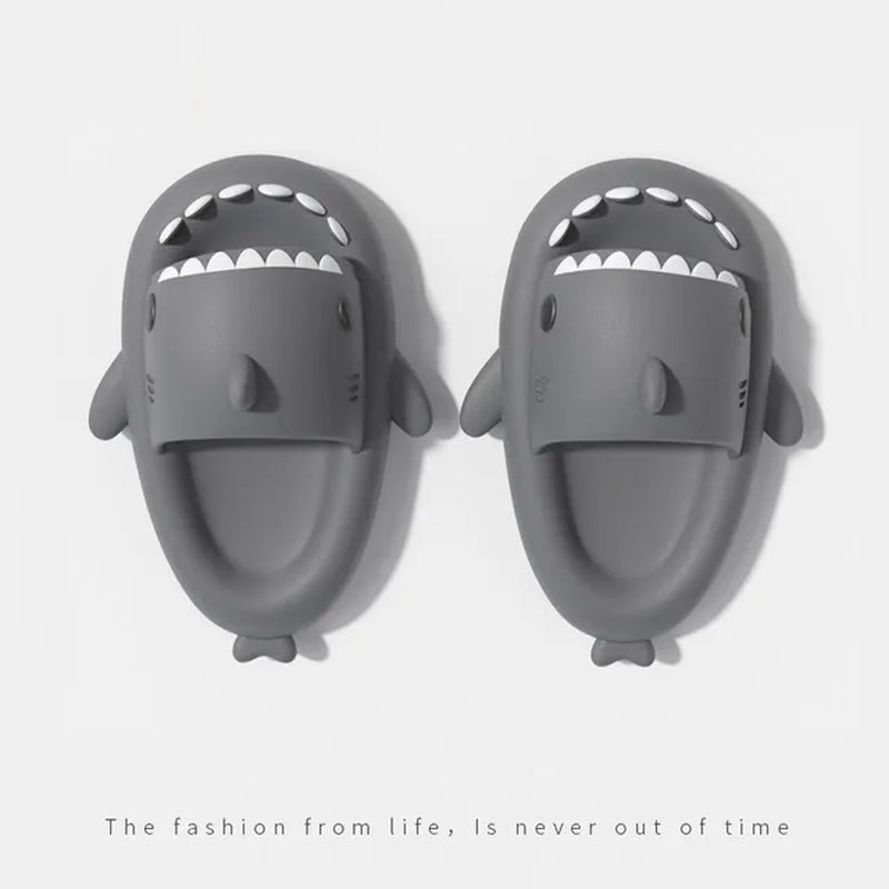 Summer Shark Slides Women Slippers Men Flip Flops Home Anti-Skid Couple Kids Bathroom Flat Shoes Outdoor Beach Funny Sandals